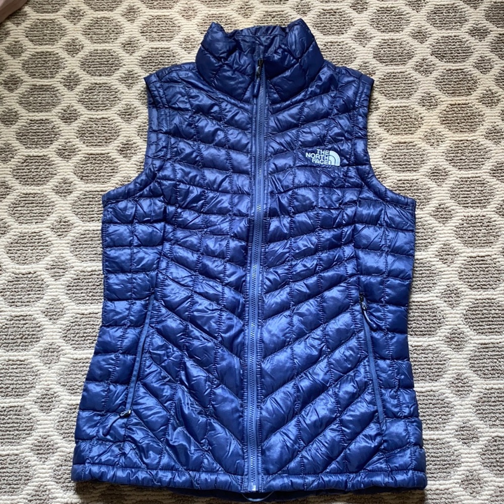 NORTH FACE PUFFER VEST
